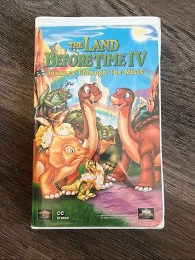 Vintage 1995 Universal The Land Before Time IV VHS